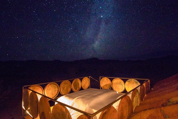 Camp Sossus star bed