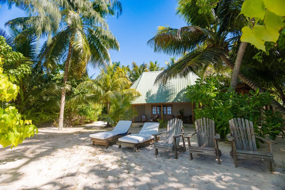 Private safari lodges, camps and beach villas