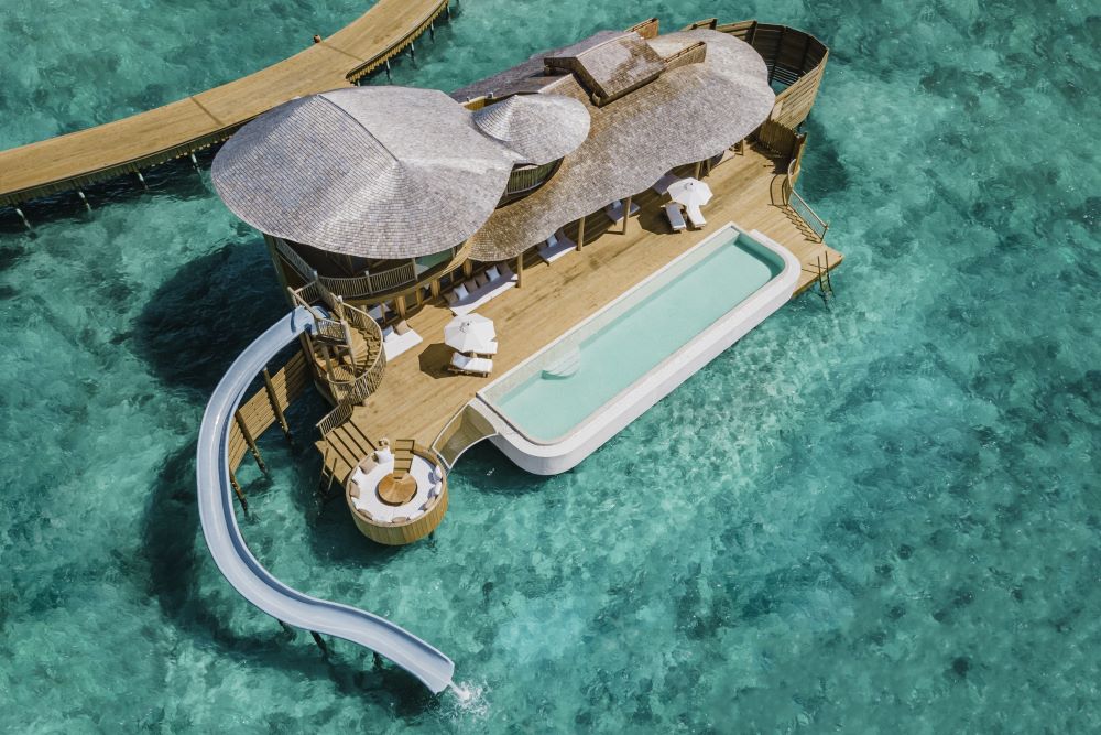 Private safari lodges, camps and beach villas